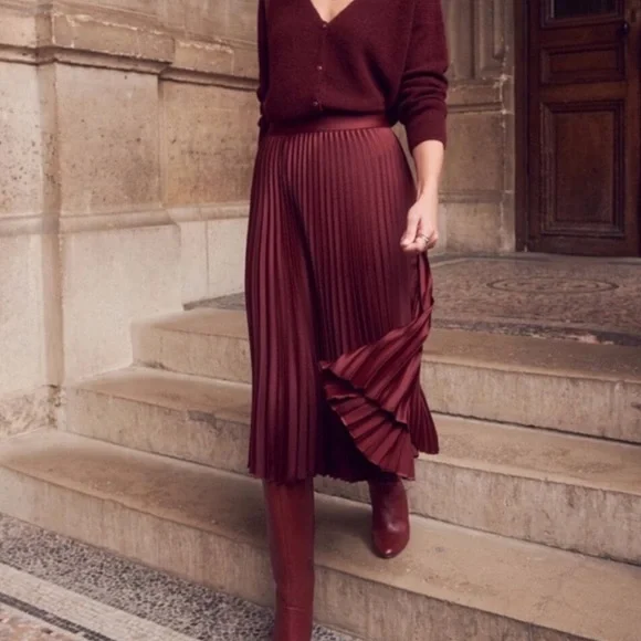 Sezane Dino Midi Skirt Burgundy 2 - Picture 3 of 5